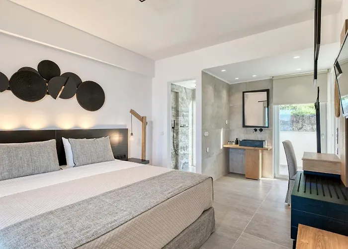 White Rock Villas Nikiana