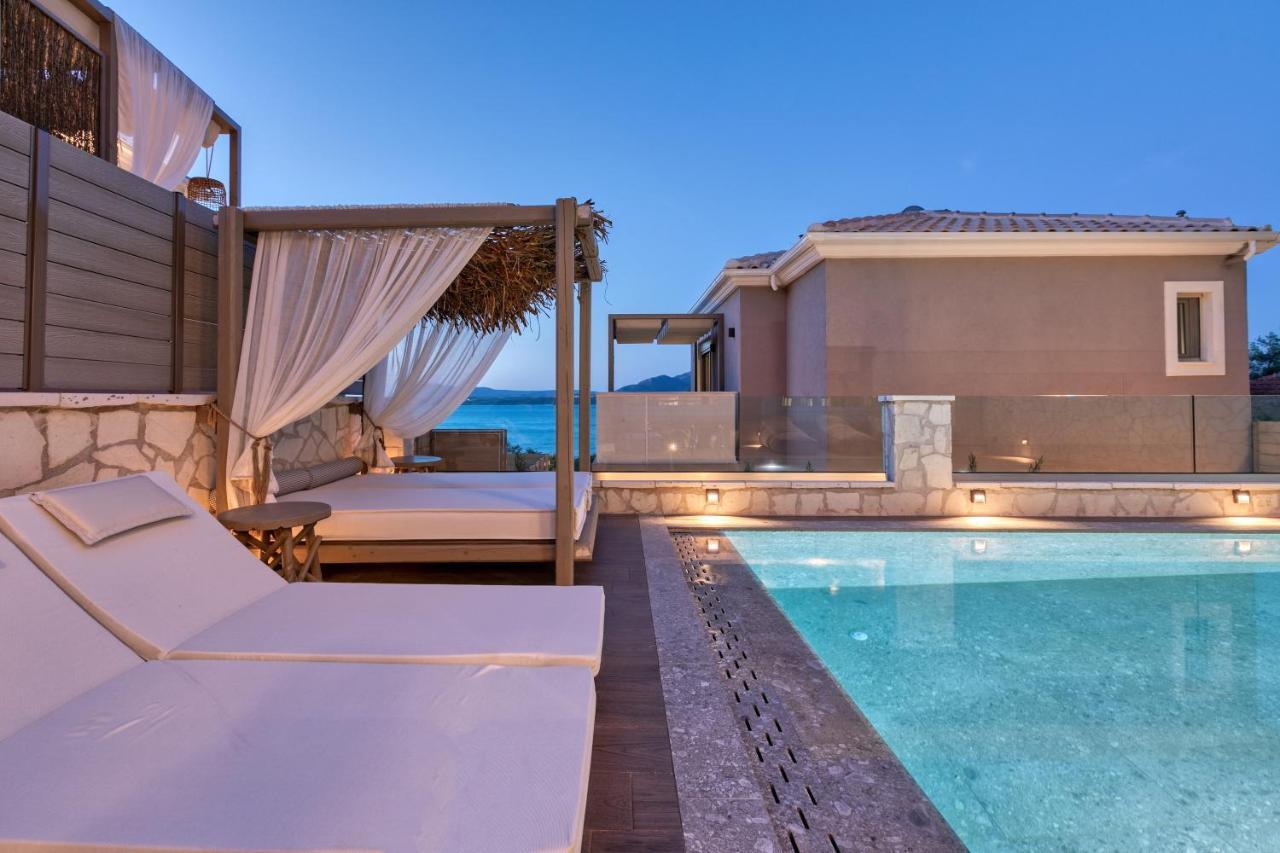 White Rock Villa *