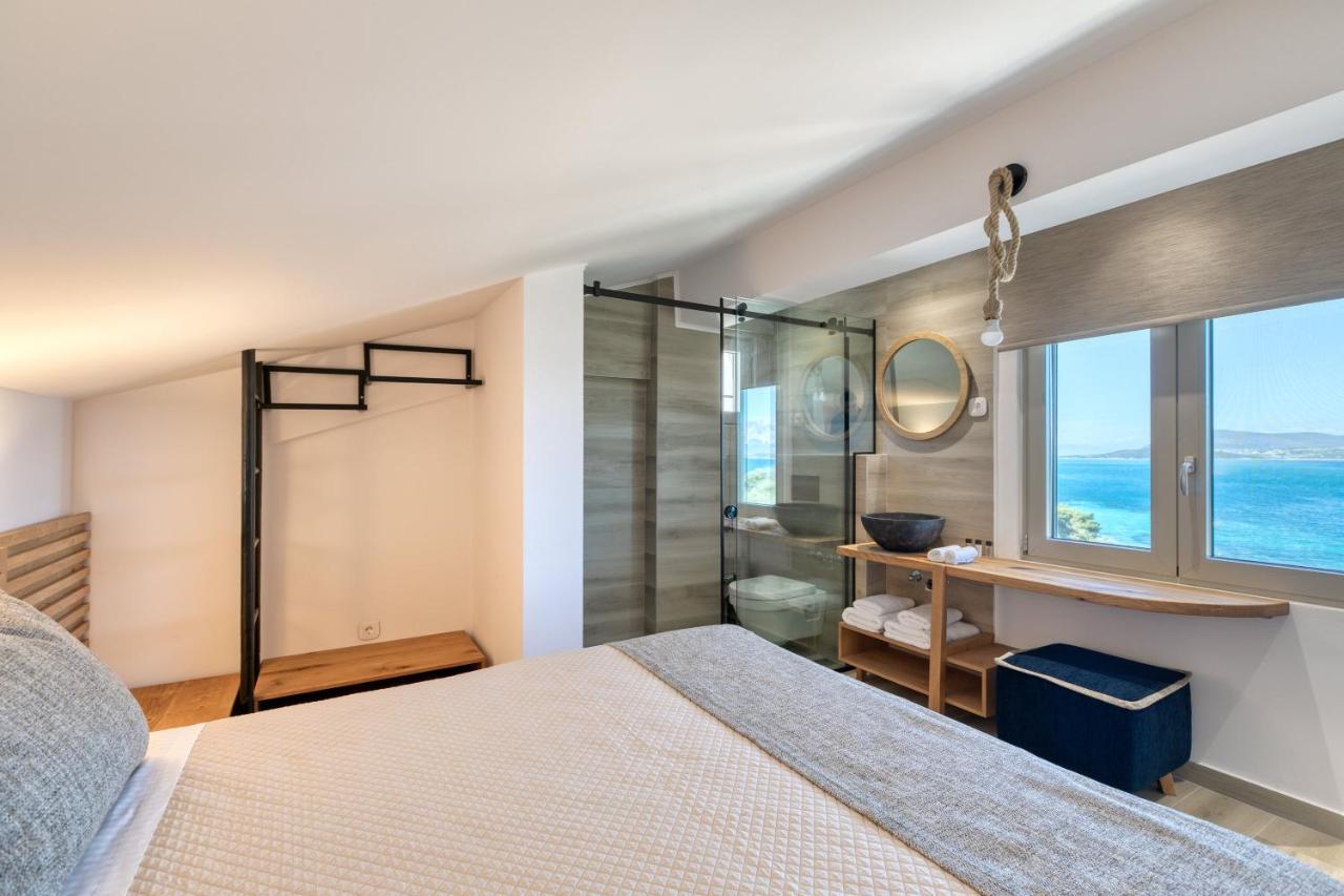 White Rock Villa